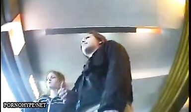 Не открывай юбку перед шпионом! Скрытая камера уличила в сексуальном фетише!