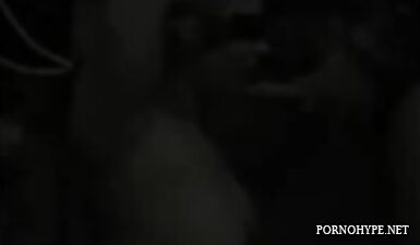 Эксклюзивное порно: Оргия с похотливыми красотками в частном доме!