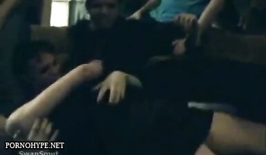 Жесткий секс с развратной шлюхой до оргазма