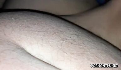 Горячая жена отсасывает член за долги в стрип-покере