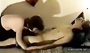 Экстравагантный оральный секс в ретро порно: горячие минеты с огромными членами!
