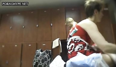 Подсматривание за зрелыми женщинами в русской общественной бане